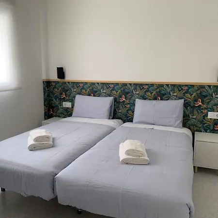 Apartamento Junto A Estacion Ave - 3 Dormitorios-2